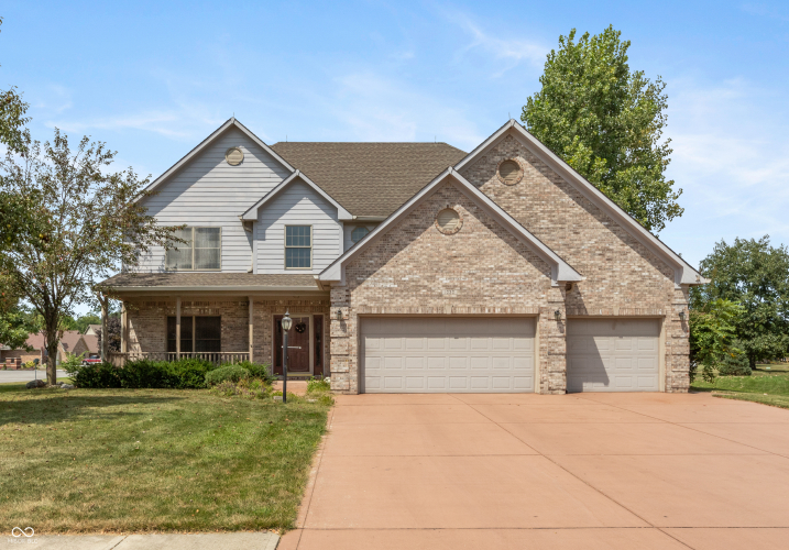 1030  White Oak Drive Plainfield, IN 46168 | MLS 21978360