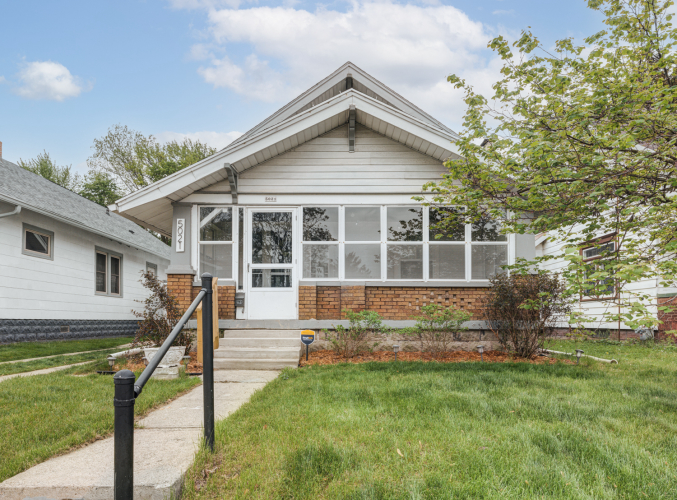 5021 E New York Street Indianapolis, IN 46201 | MLS 21978591