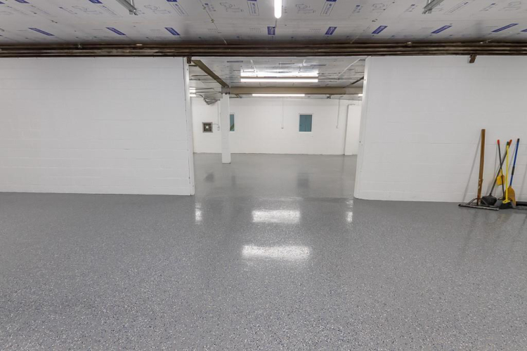 Listing Image 27