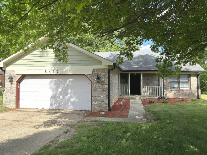8627  Chateaugay Drive Indianapolis, IN 46217 | MLS 21979160