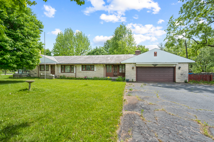 5645  Southeastern Avenue Indianapolis, IN 46203 | MLS 21979245