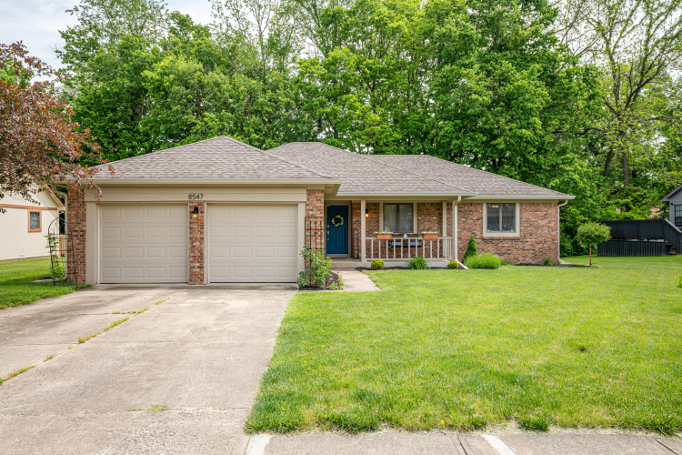 8547  Chateaugay Drive Indianapolis, IN 46217 | MLS 21979422