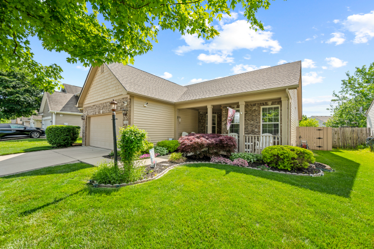 7104  Oldham Drive Indianapolis, IN 46221 | MLS 21979425