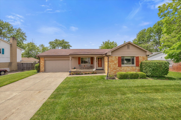 1106 N Gibson Avenue Indianapolis, IN 46219 | MLS 21979559