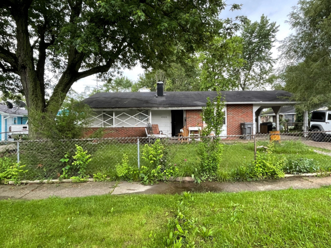 4909  Thrush Drive Indianapolis, IN 46224 | MLS 21979660