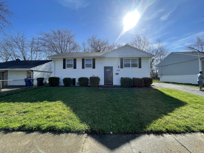 4055  Alsace Place Indianapolis, IN 46226 | MLS 21979740