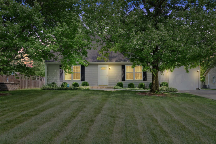 7627  Ardwell Court Indianapolis, IN 46237 | MLS 21979768