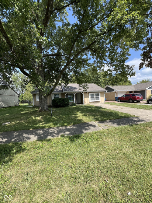 4407  Burrwood Drive Indianapolis, IN 46235 | MLS 21979780