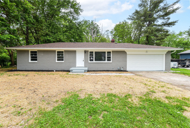 2302  Mayfair Drive Indianapolis, IN 46260 | MLS 21979863