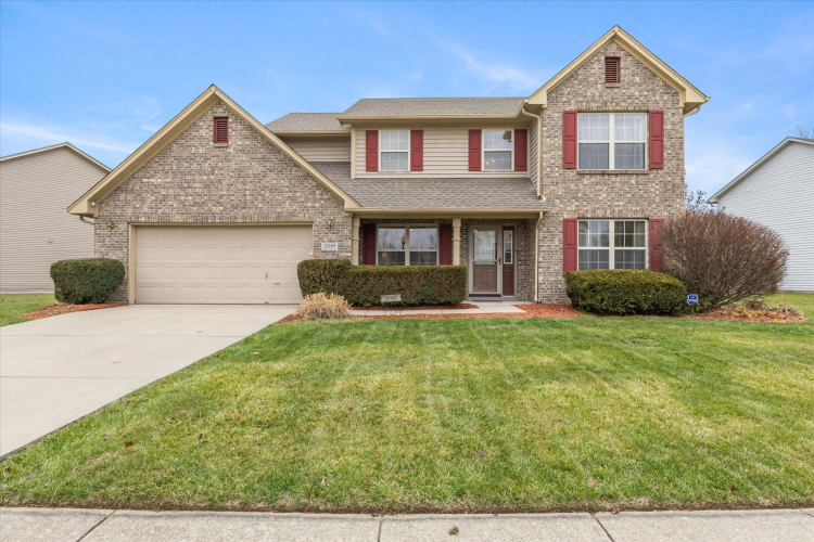 12564  Geist Cove Drive Indianapolis, IN 46236 | MLS 21980011