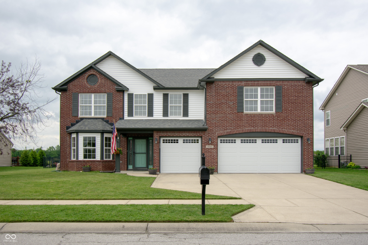 7654  Shasta Drive Indianapolis, IN 46217 | MLS 21980388