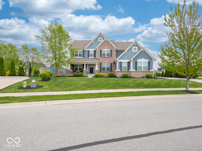 13385  Dennison Drive Fishers, IN 46037 | MLS 21980614