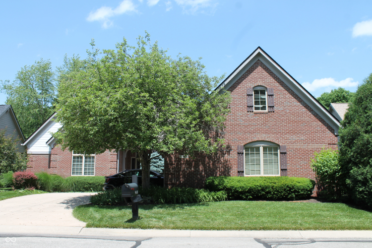 9618  Oakhaven Court Indianapolis, IN 46256 | MLS 21980811