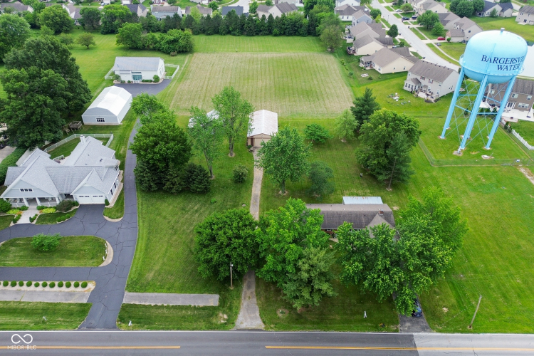 1177 W Curry Road Greenwood, IN 46143 | MLS 21981026