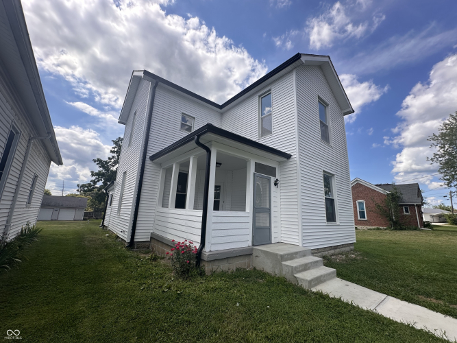 621 N Carver Street Greensburg, IN 47240 | MLS 21981084