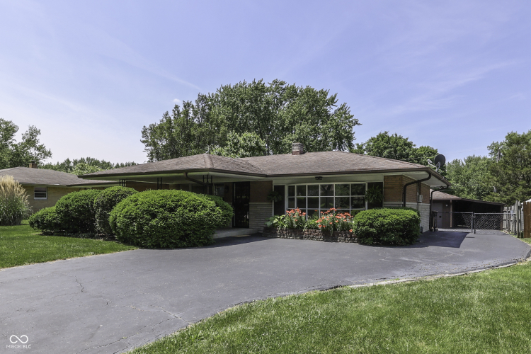 7118  McLain Drive Indianapolis, IN 46217 | MLS 21981253
