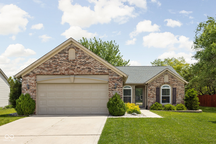 13957  Brightwater Drive Fishers, IN 46038 | MLS 21981435