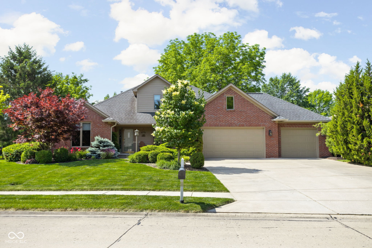 10335  Whispering Way Indianapolis, IN 46239 | MLS 21981635