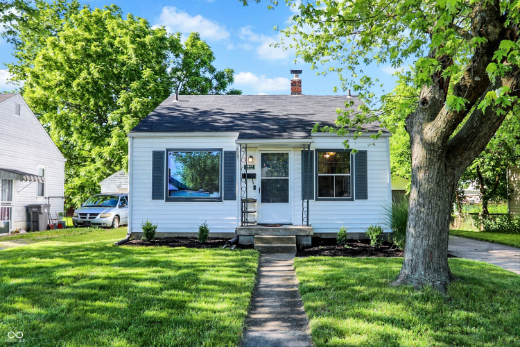 5417 E 20th Street Indianapolis, IN 46218 | MLS 21981966