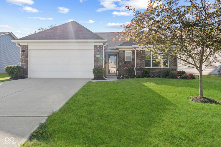14092  Short Stone Place McCordsville, IN 46055 | MLS 21982123