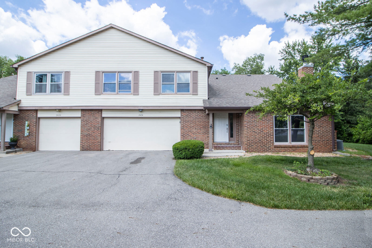 2424 N Willow Way Indianapolis, IN 46268 | MLS 21982284