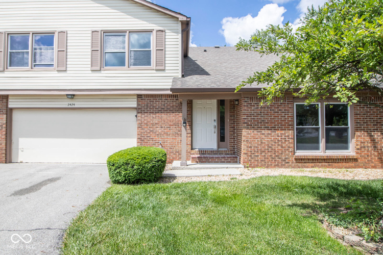 2424 N Willow Way Indianapolis, IN 46268 | MLS 21982284