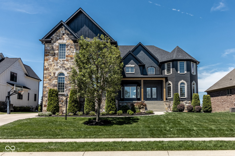 13470  Lake Ridge Lane Fishers, IN 46055 | MLS 21982319