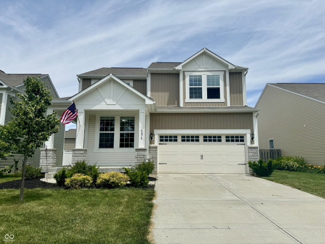 6678  Shooting Star Drive Whitestown, IN 46075 | MLS 21982388