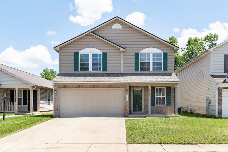 3905  Candle Berry Drive Indianapolis, IN 46235 | MLS 21982582