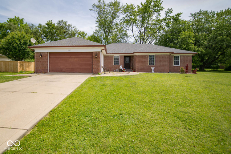 5043  Harway Court Indianapolis, IN 46227 | MLS 21982679