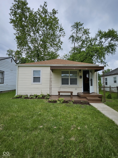 3305 E 30th Street Indianapolis, IN 46218 | MLS 21982703