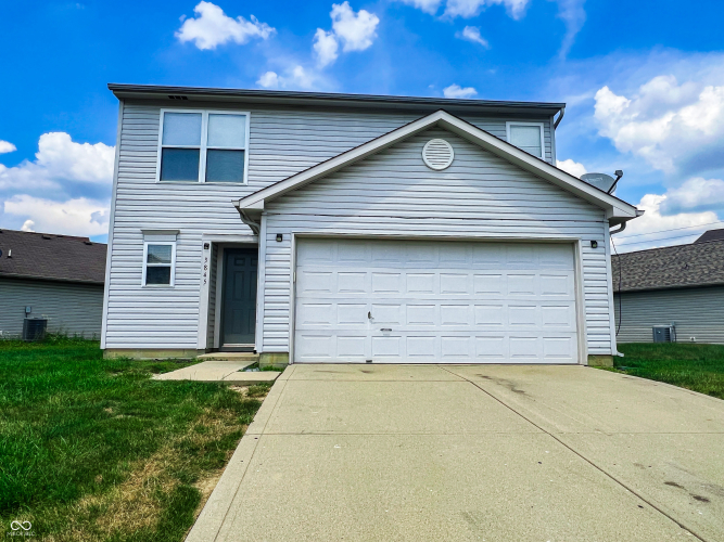 3845  Roundwood Drive Indianapolis, IN 46235 | MLS 21983247