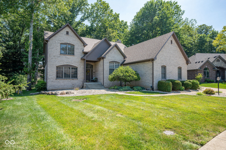 7627  Oak Grove Drive Indianapolis, IN 46259 | MLS 21983383