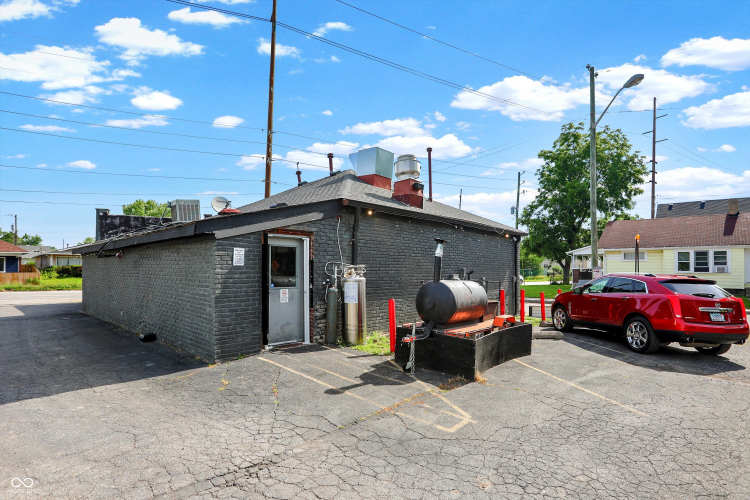 Listing Image 34