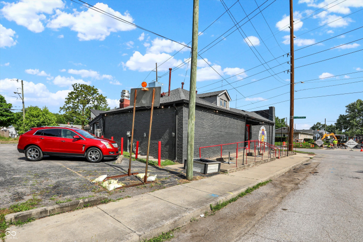 Listing Image 35