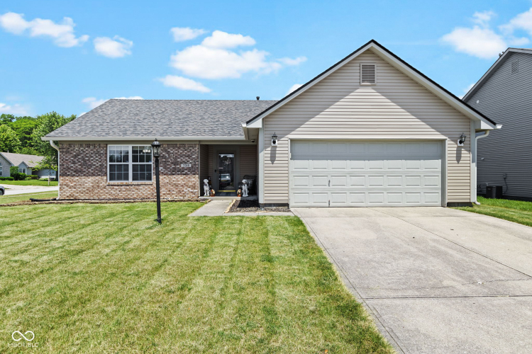 7318  Kidwell Drive Indianapolis, IN 46239 | MLS 21983569