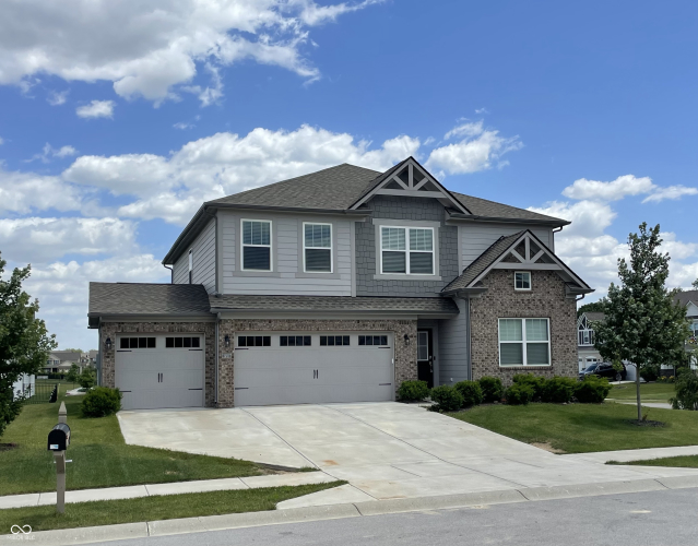9711  Sonnette Circle Fishers, IN 46040 | MLS 21983938