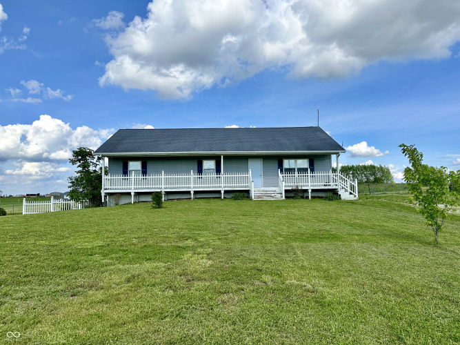 3904 S County Road 350  Connersville, IN 47331 | MLS 21983965