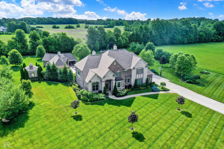 4217 Whitetail Woods Drive Bargersville IN 46106 (House For Sale) MLS 21984047