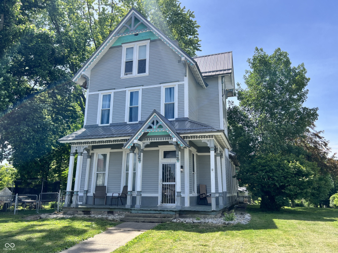 111 E Main Street Waveland, IN 47989 | MLS 21984337