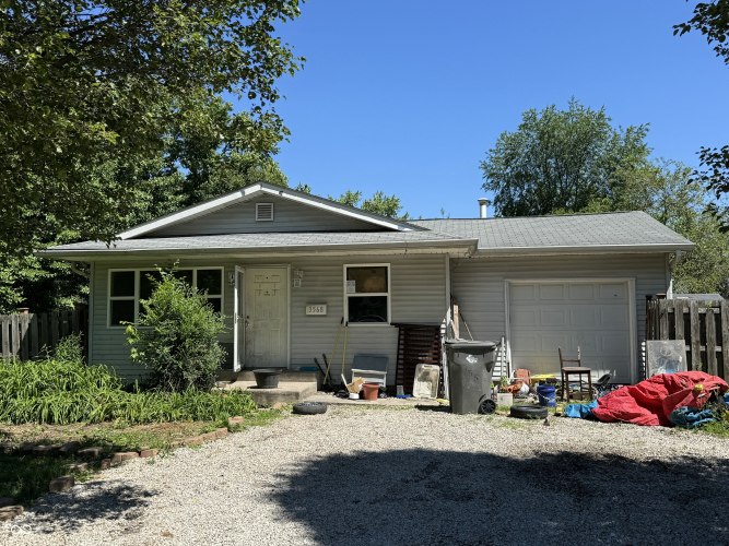 3568 W Wilcox Street Indianapolis, IN 46222 | MLS 21984514