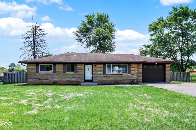 1751  Vickie Drive Indianapolis, IN 46239 | MLS 21984893