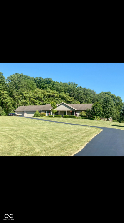 11374 N Carthage Pike Knightstown, IN 46148 | MLS 21985372