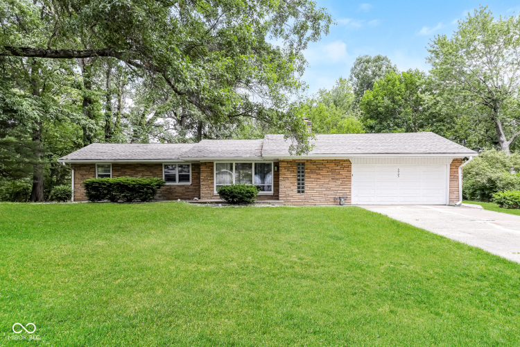 5003  Seville Drive Indianapolis, IN 46228 | MLS 21985686