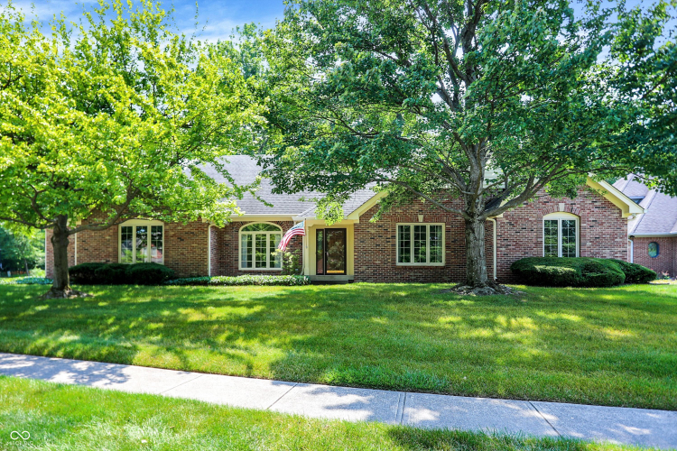 6713  Forrest Commons Boulevard Indianapolis, IN 46227 | MLS 21985730