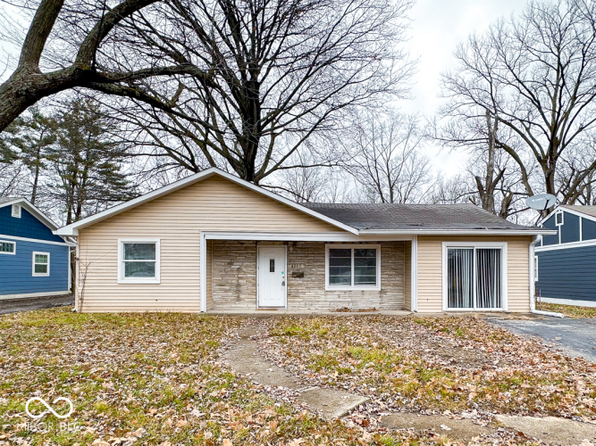 6250 E 25th Street Indianapolis, IN 46219 | MLS 21985761