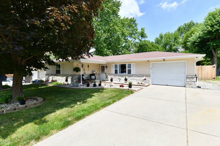 3608  Daylight Court Indianapolis, IN 46227 | MLS 21986430