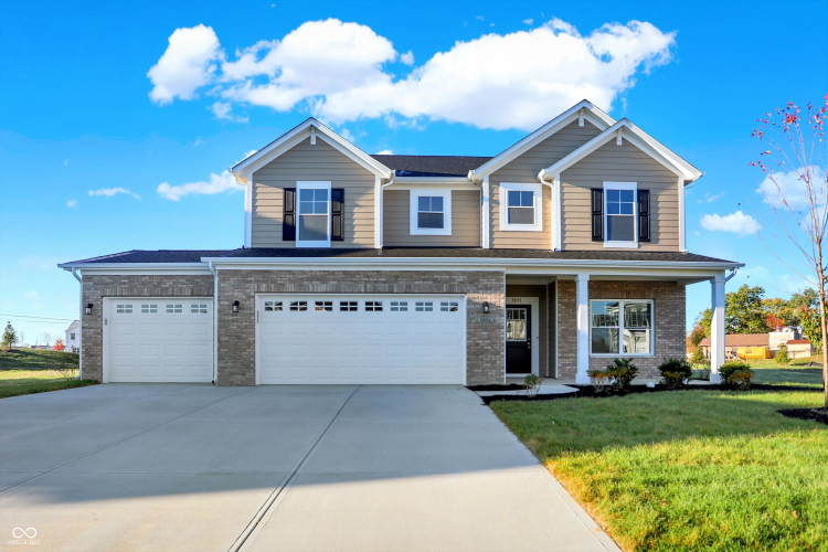 5855  Fair Oak Circle Brownsburg, IN 46112 | MLS 21986482