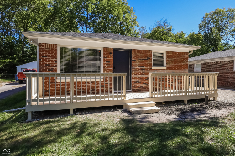 Listing Image 3