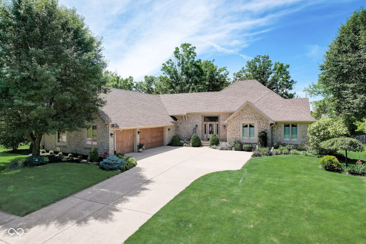 11702  Tidewater Drive Indianapolis, IN 46236 | MLS 21986859